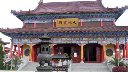寺院的“大雄宝殿”是干啥的?其中的“大雄”和“宝”是啥意思?