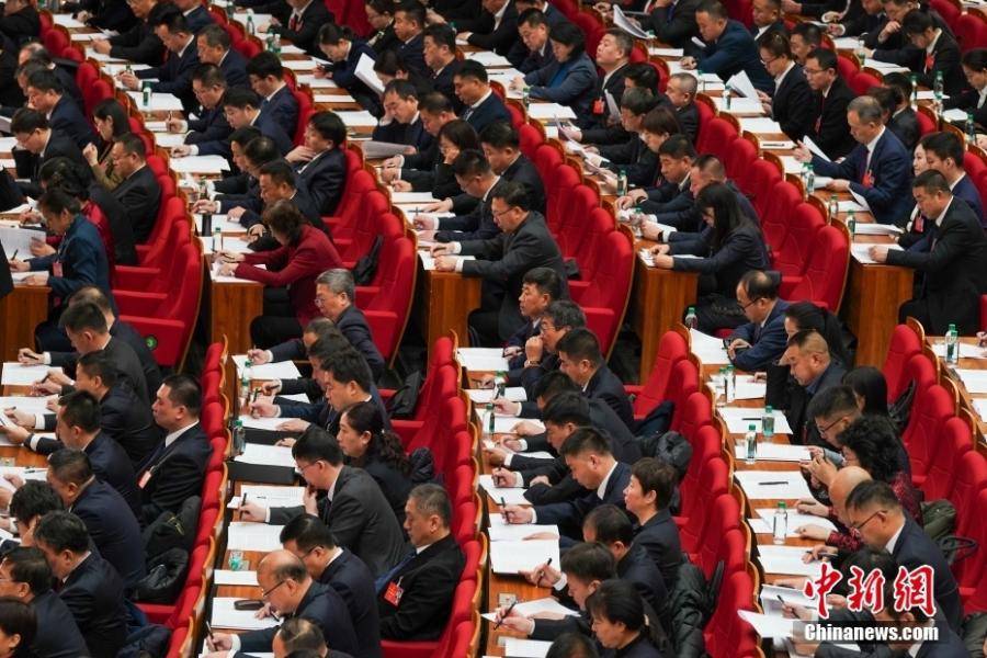 密集召开！2025省级地方两会陆续开启