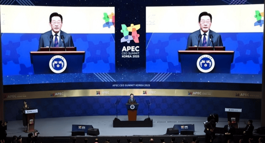 中方专机离开，李在明遗憾承认中韩关系还没恢复，下定决心访华